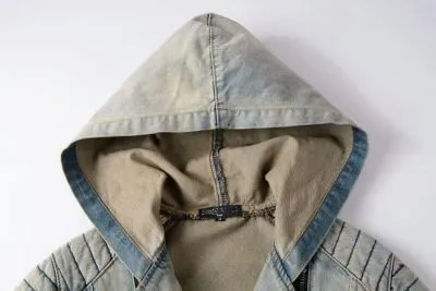 Blouson en jeans à capuche effet délavé avec padding épaules