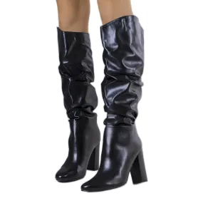 BM Bottes noires de Barbi le noir