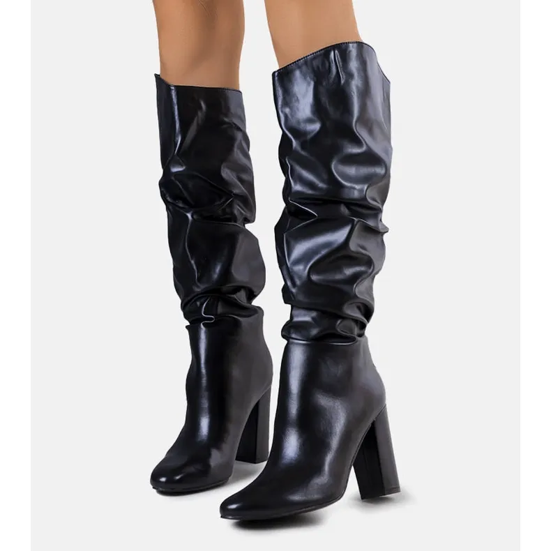 BM Bottes noires de Barbi le noir