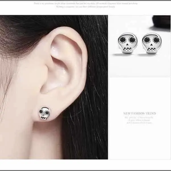 Boucles d'oreilles têtes de mort argent et zircon