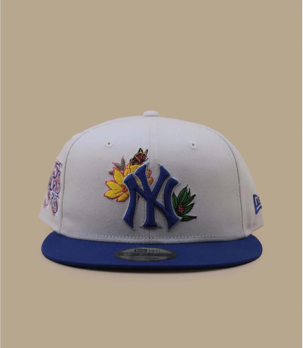 Casquette snapback NY beige bleue fleurs - Casquette NBA Floral 9Fifty NY ivory New Era : Headict