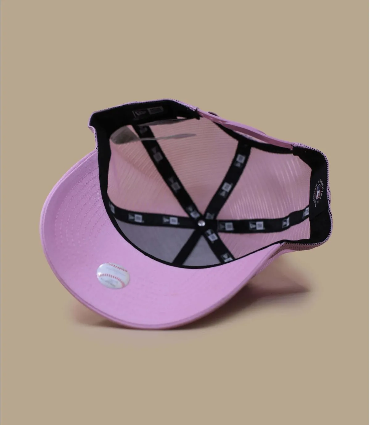 Casquette trucker femme NY  rose - Casquette Trucker League Ess NY pink New Era : Headict