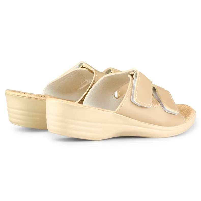 Chaussons confortables pour femmes avec velcro beige