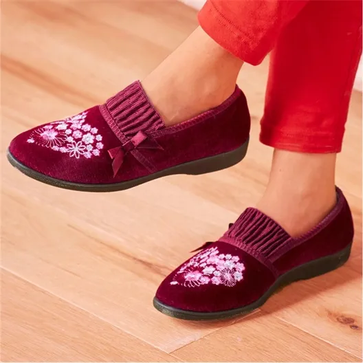 Chaussons "Christine" : Violet ou Bordeaux