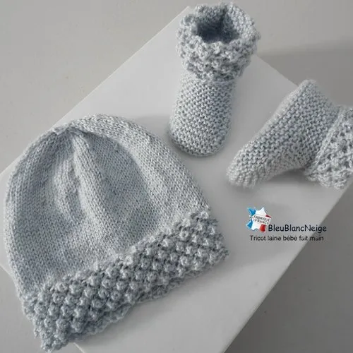 Ensemble naissance, brassière bonnet et chaussons, bb mixte en calinou comète gris layette tricot bb modèle tricot bébé sur comm