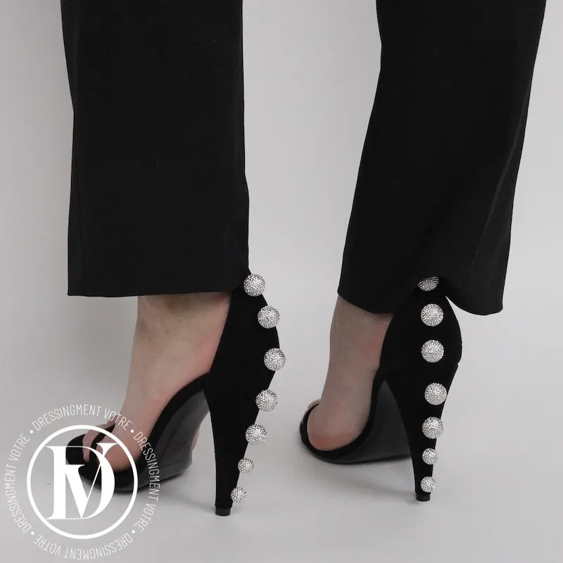 Escarpins à brides en suède noir p.39,5 – Saint Laurent