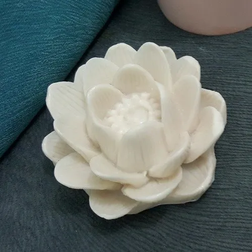 Moule silicone fleur 3d nénuphar lotus 8cm pour fimo plâtre wepam porcelaine cire savon polyester argile ciment k074 çb170