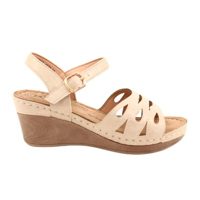 Sandales Femme Comfort On Wedge Jezzi Evento 22SD98-4572 beige d'or