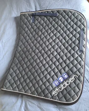 Tapis de selle dressage STÜBBEN neuf