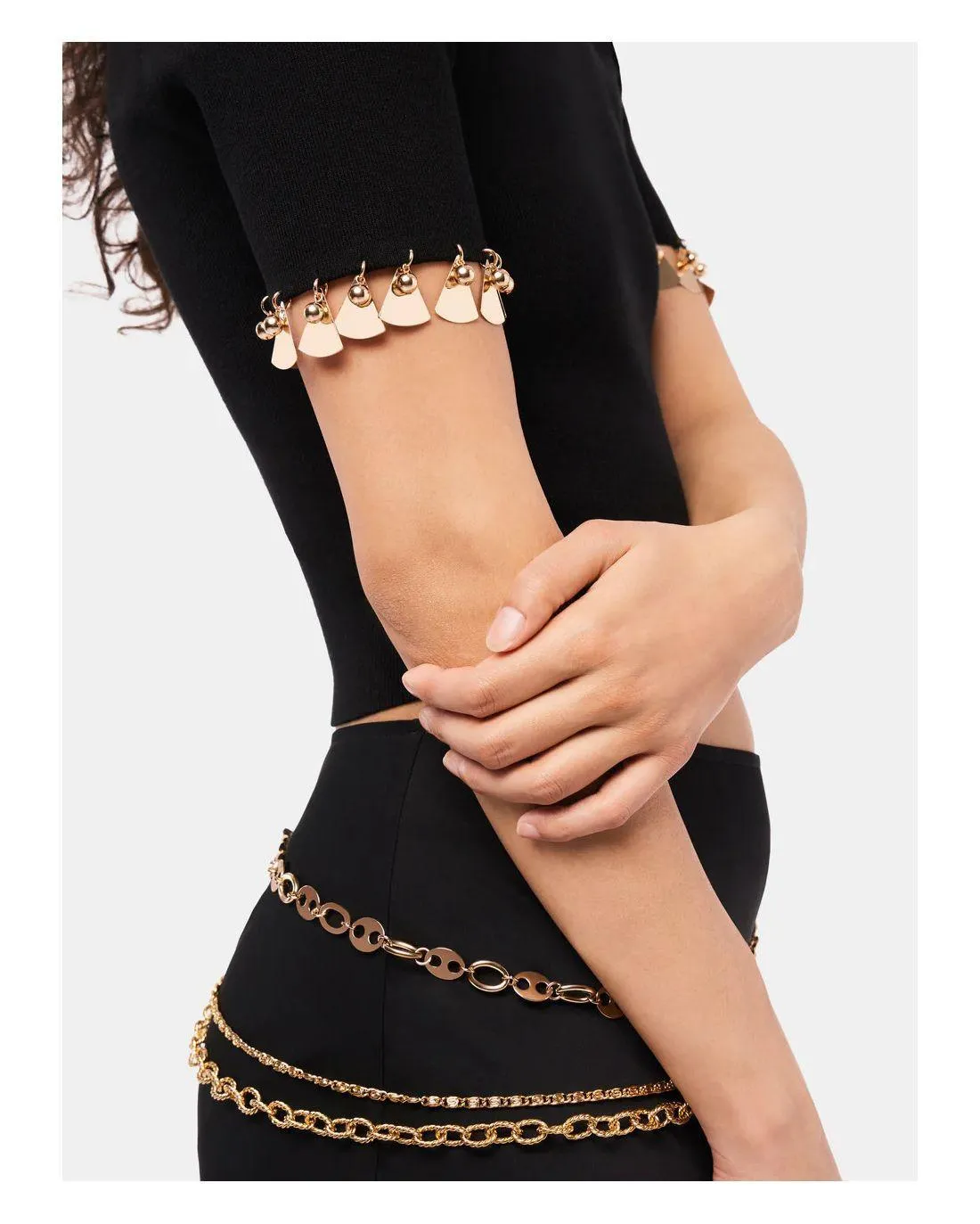 TOP BLACK EMBELLISHED WITH GOLDEN  - Paco Rabanne | Chez Maman Rouen